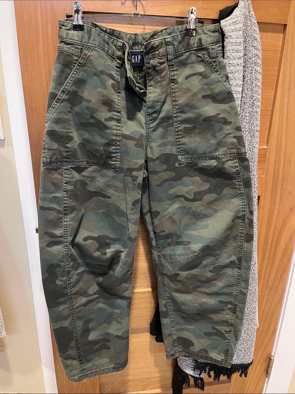 GAP Olive Green Camo barrel leg Cargo Pants